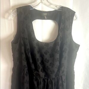 Jessica Simpson Black Floral Backless Dress